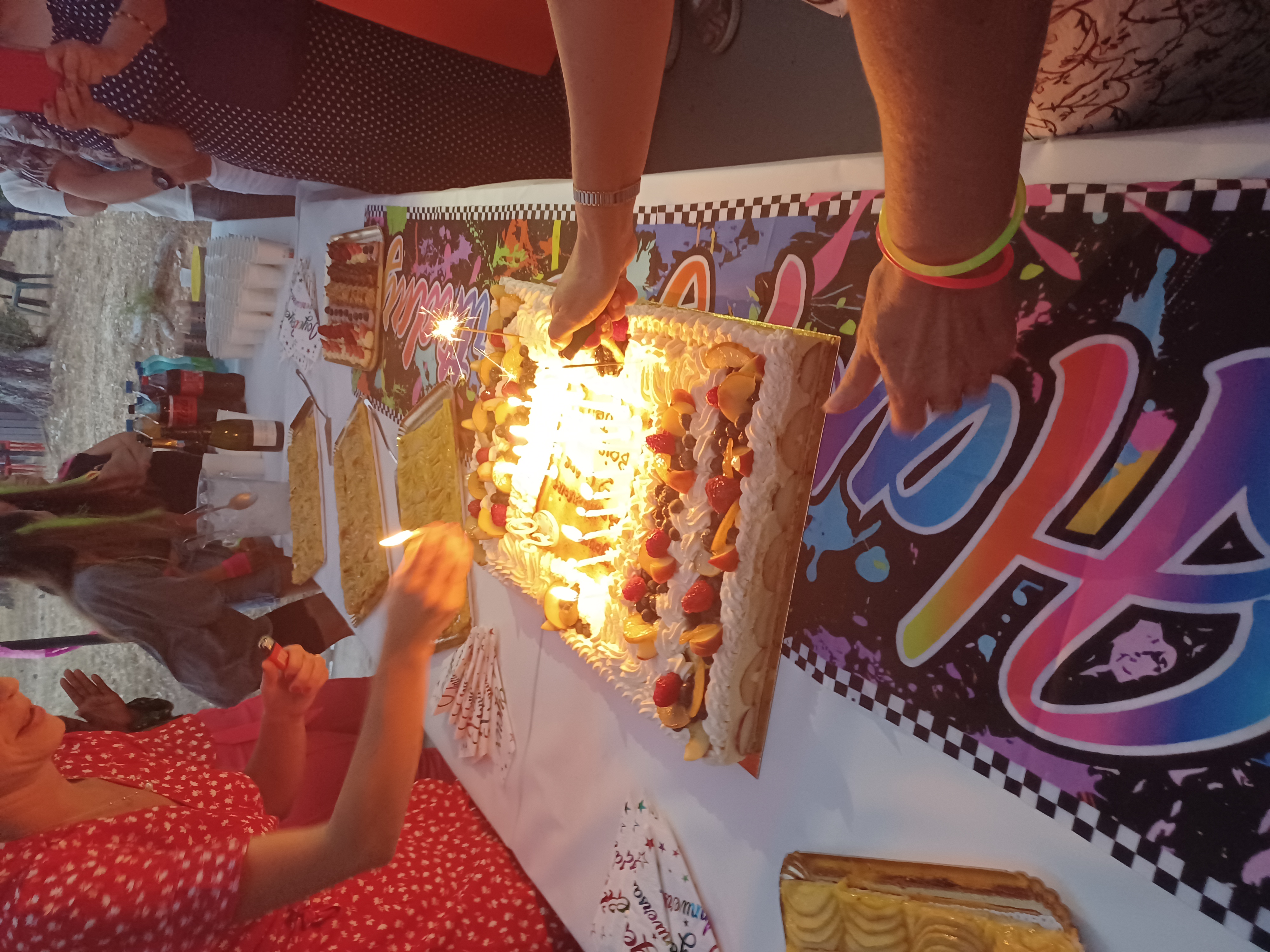 Dynamic Content Image